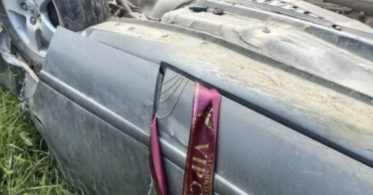 "Көлікте мектеп бітіруші түлек бар". Жамбыл облысында жантүршігерлік жол апаты болды