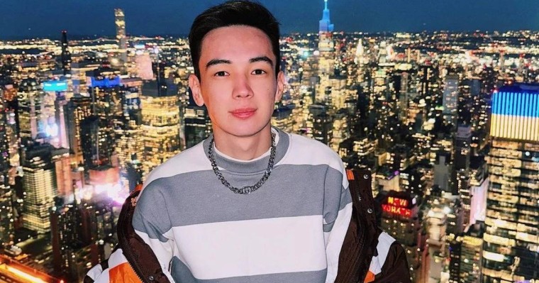 "Табысым 70 мың деп анықтама берген": Сот танымал блогердің некесіз туған қызына алимент төлеу туралы шешім шығарды