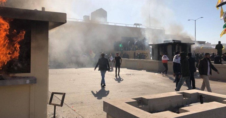 АҚШ-тың Ирактағы елшілігіне шабуылды Иран ұйымдастырды