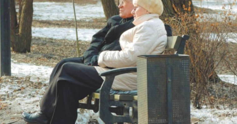 Алматыға 150-ге жуық күш құрылымдарының зейнеткерлері жиналып, талап қойды