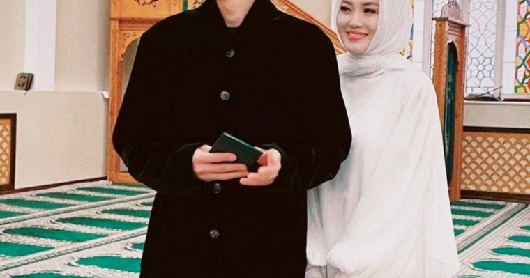 Ерке Есмахан мен Raim некелерін қиды