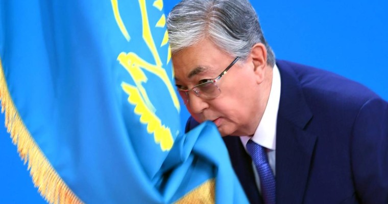 Тоқаев жыл соңында партиядан кете ме?