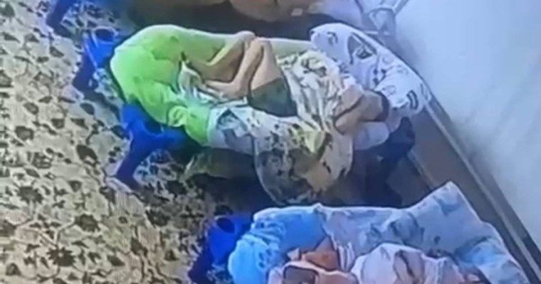 Астанада балабақша тәрбиешілері мүгедек балаларды мазақ етіп, қорлаған (видео)