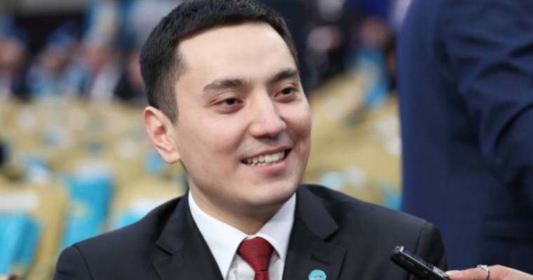 Назарбаевтың рөлін сомдаған актер басшылық қызметке тағайындалды