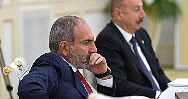 Әлиев: Никол Пашинян жеңілгенін мойындады