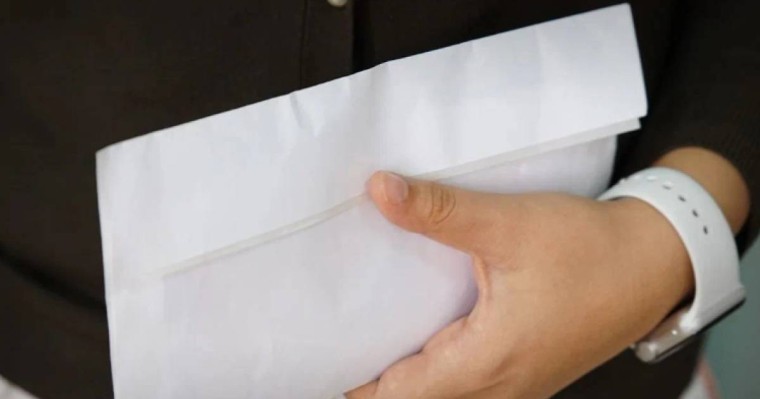 СҚО-да аудан әкімінің орынбасары пара алды деген күдікке ілінді