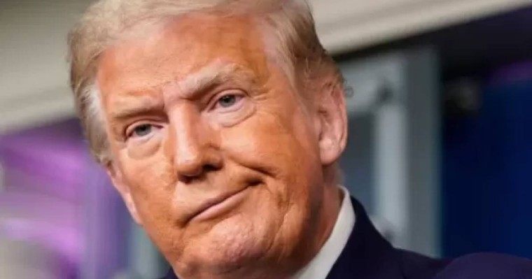 "Путиннен көңілім қалды": Трамп Ресейге берген 50 күндік мерзімін қысқартатынын мәлімдеді