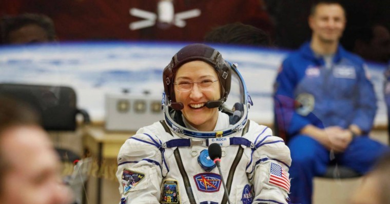 АҚШ астронавты Кристина Кох ғарышта ең ұзақ болған әйел рекордын жасады