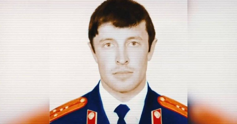 Полиция ғимаратына жасалған шабуыл: 31 жыл бұрын қаза тапқан полицейдің есімі ұлықталды