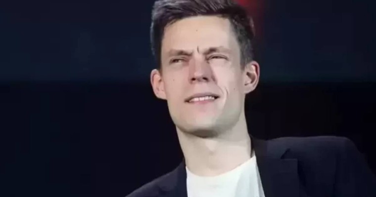 Юрий Дудь сырттай қамауға алынды