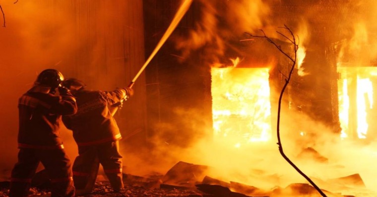 Ресейде үкімет үйін өртемек болды: "Қазақтар, мен сендермен біргемін!"