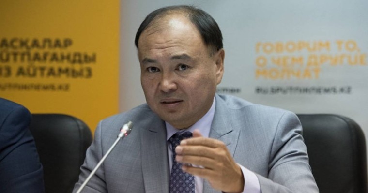 "Асыра сілтеу" болып жатқан тәрізді