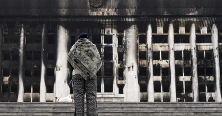 Қиырда қан, Отаны үшін от кешкендер...