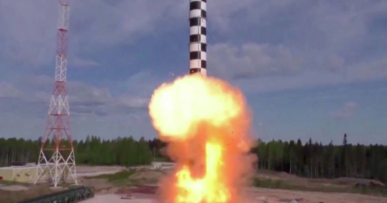 Ресей зымыран әскерін не үшін күшейтіп жатыр?