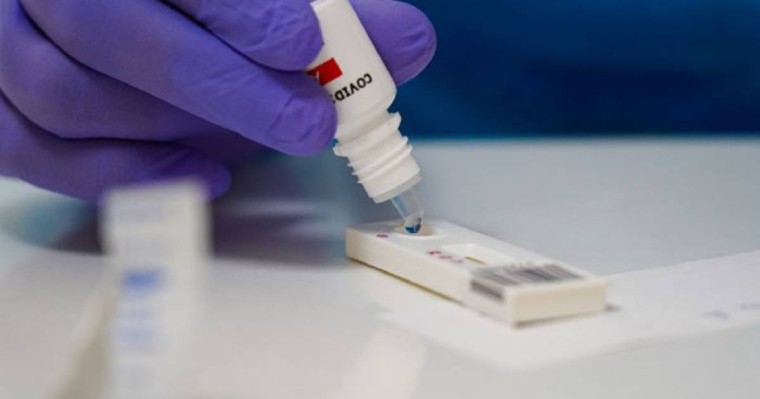 Атырауда үш жасар қыздың коронавирусты қалай жұқтырғаны анықталды