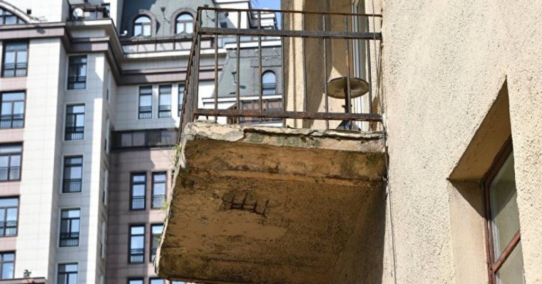 Нұр-Сұлтанда 800-ден астам отбасы апатты үйлерден көшіріледі