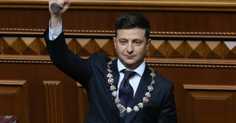 Зеленский: Ресеймен соғыс "дәл ертең" басталуы мүмкін