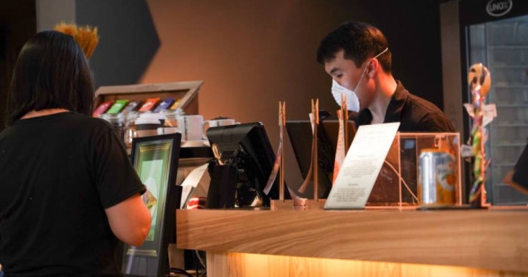 Нұр-Сұлтанда сауда орталықтарындағы мейрамханалар мен дәмханалар ашылады