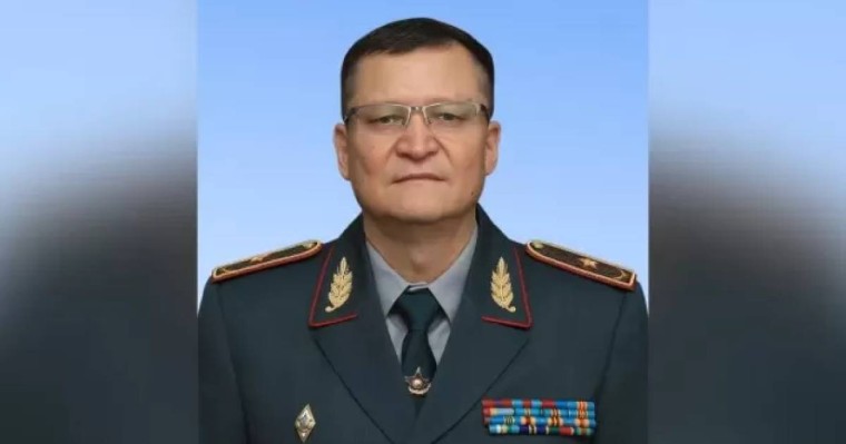 Қорғаныс министрінің орынбасары қызметінен кетті