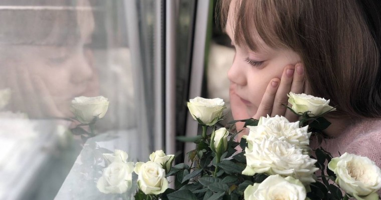 Жылап жіберген: Түркістанда әкесі өгей қызын 2 жыл бойы зорлап келген
