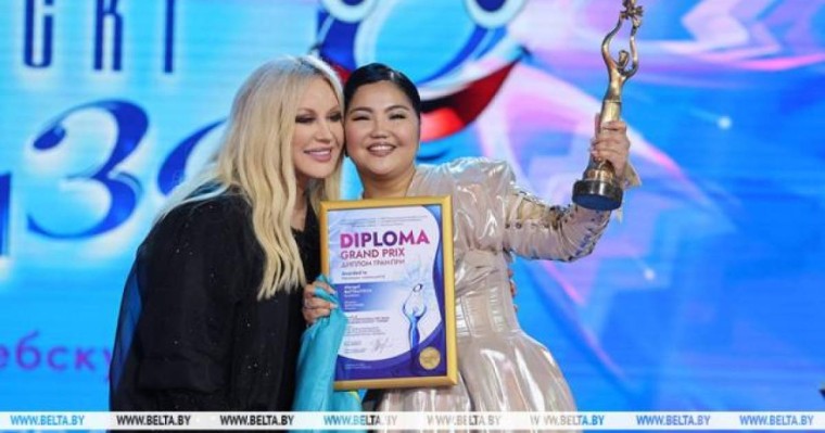 «Қазақтар ешқашан жүлдесіз қайтқан емес». Алмагүл Батталиева «Славян базарында» топ жарды