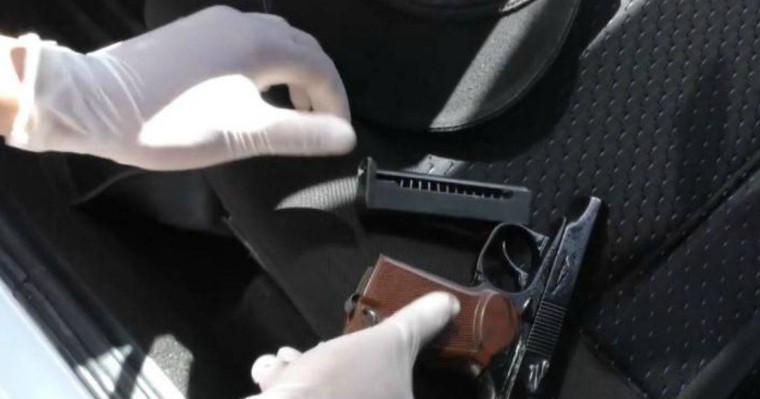 Елордада өткізу пунктінен өтіпекші болған көліктен тапанша табылды - Қазақстан жаңалықтары