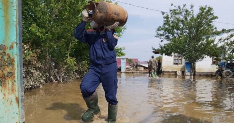 Мақтаарал ауданында 1300-ден астам отбасы мың доллардан өтемақы алды