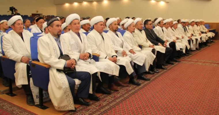 Құрметті президент, салафизмге заңмен тыйым салыңыз!..