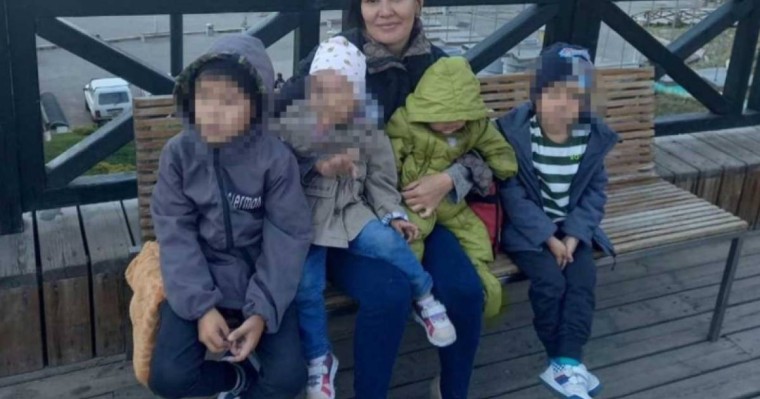 Бала емізіп отырған жерінен басына оқ тиген: Алматыда тәртіпсіздіктер кезінде төрт баланың анасы көз жұмды