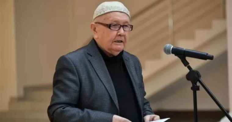 Алаяқтарға алданып қалған Кәкен Қамзиннің үйінің ақшасы шетелге аударылып кеткен