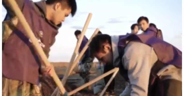 “Бәрімізге қатысты” орталықтарына жиналған белсенділердің саны артуда