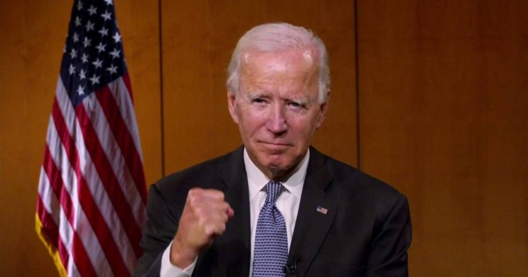 АҚШ Конгресі 1,9 триллион долларлық экономикалық көмек жоспарын мақұлдады