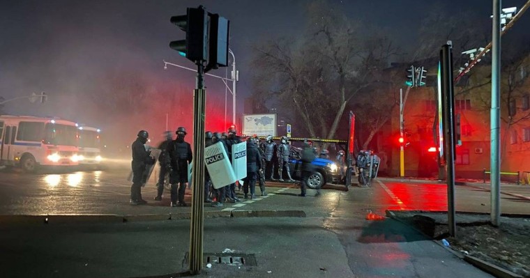 Белгілі кәсіпкер 500 млн теңге көлемінде кәсіпкерлерге көмек көрсетті