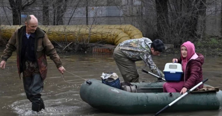 Орынбор. Су басқан Ресей облысы апатпен қалай күресіп жатыр?