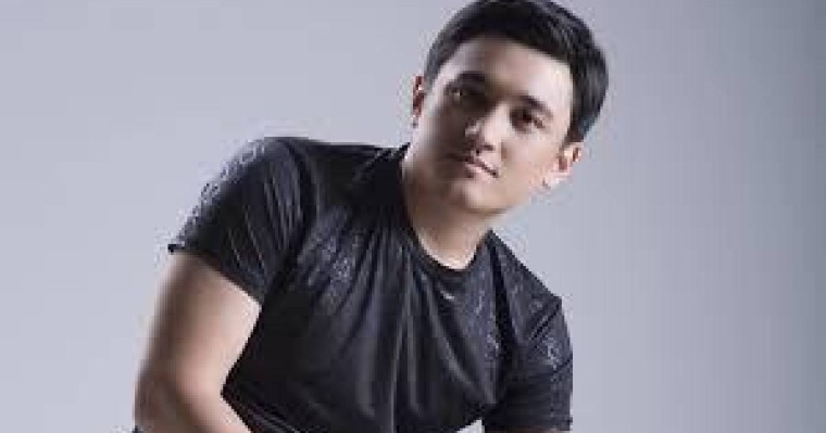 «Қозғалып, сөйлей алмайды»: Жолдасбек Әбдіханов ауруханаға түсті