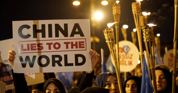 Стамбулда Қытайдың Шыңжаңдағы саясатына қарсы наразылық өтті