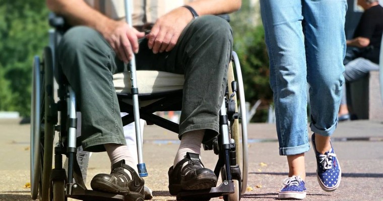 Мүгедектерді комиссия сау деп тауып, жәрдемақыдан айырған (видео)