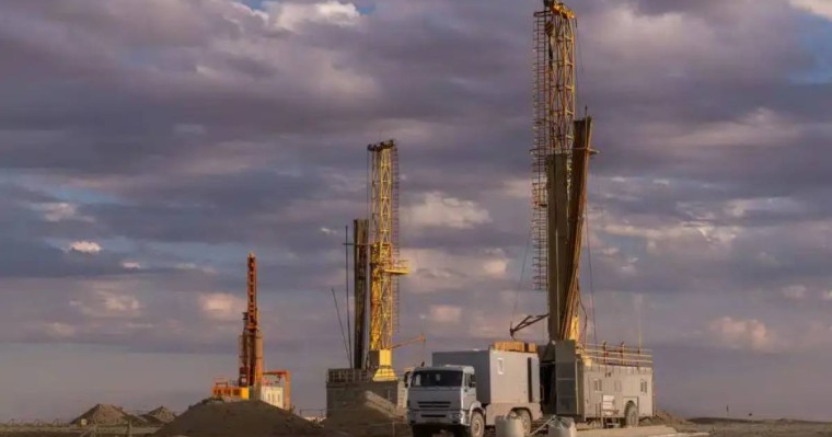 Қазатомөнеркәсіп су тасқынынан зардап шеккен өңірлерге 3 млрд теңге бөлді