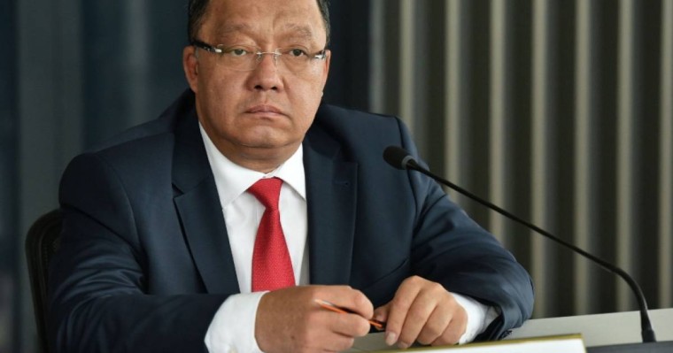 ҚР президенттігіне үміткер болған экс-кандидаттың қызы әкесінің үстінен шағым білдіріп, Президенттен көмек сұрады