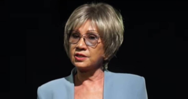 Elmedia реадакциясының жетекшісіне жерлеуге арналған гүл шоқтарын жіберген