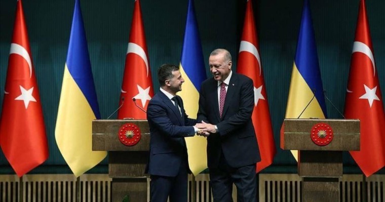 Түркия Ресеймен жанжал туындаған жағдайда Украинаны теңізден қолдайтынын мәлімдеді