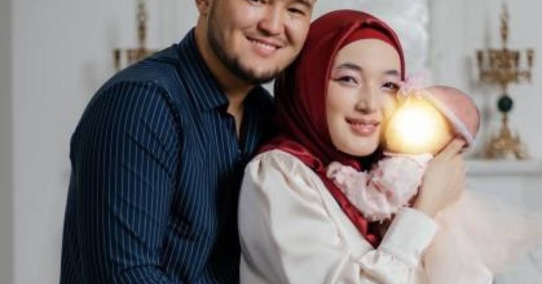 Атақты блогердің қыздарға жазған хаты әшкере болды