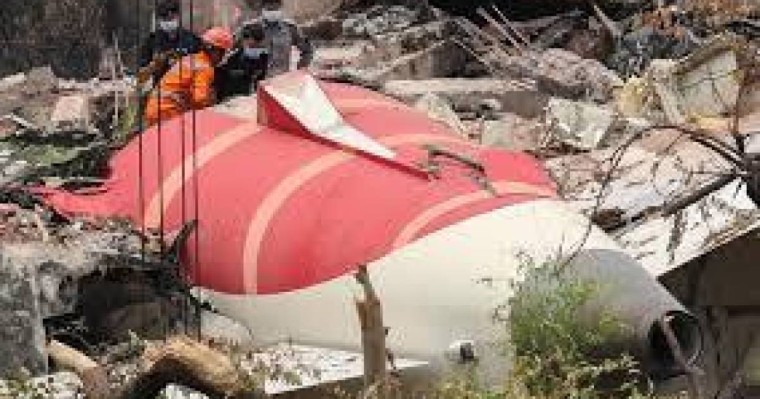 Air India AI171 ұшағының қара жәшіктері табылды 