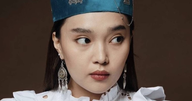 Айжұлдыз Адайбекова болашақ жарымен түскен фотосын жариялады