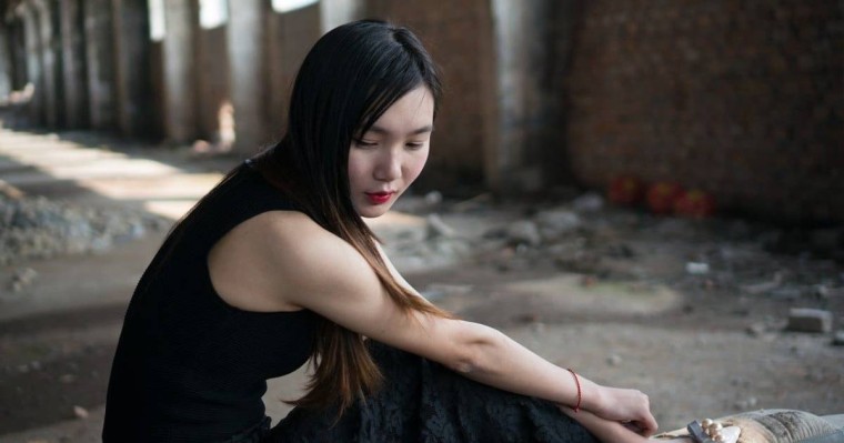 Ақтөбеде гинекологқа қаралған 20 жастағы қыз тіл тартпай кетті