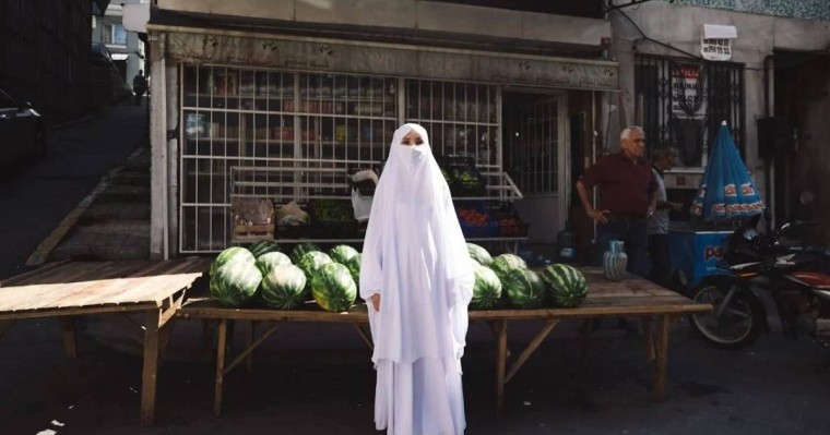 Ауғанстанда зина жасаған әйелдердің өлім жазасына кесілетіні айтылды