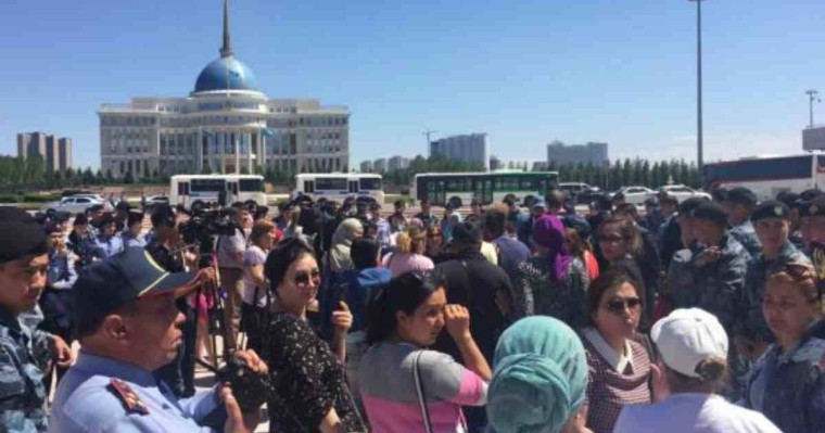 Мәжіліс митингілер туралы заң жобасына енгізілген өзгерістерді мақұлдады - Қазақстан жаңалықтары