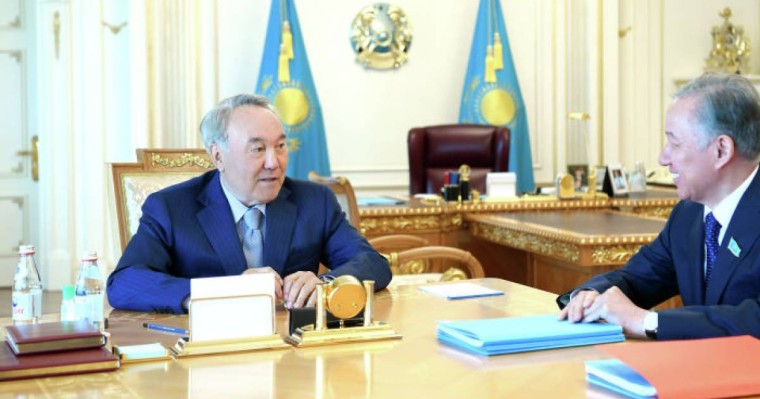 Назарбаев мәжіліс төрағасын қабылдады