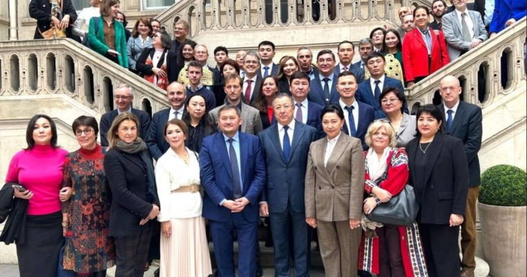 Во Франции прошел седьмой межуниверситетский казахстанско-француский форум