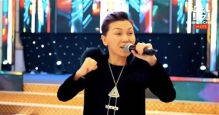 “Ағаның орысшасы братан ғой, дым көрмегендер” - Гүлмира Ізбасханова желідегілерге жауап берді